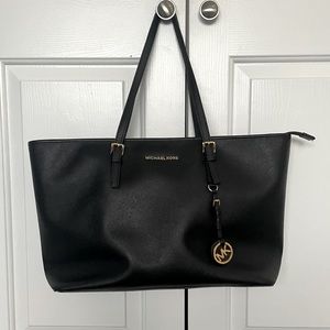Michael Kors Tote